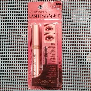 L'OREAL- Voluminous Mascara